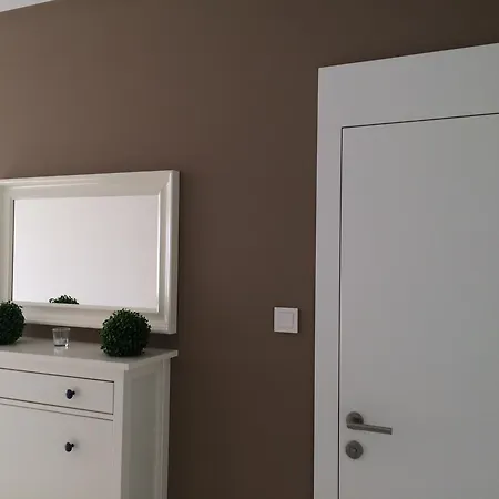Apartment Przasnyska 7 Warschau