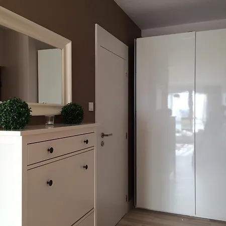 Przasnyska 7 * Varşova